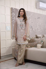 Hoor Kurta Set