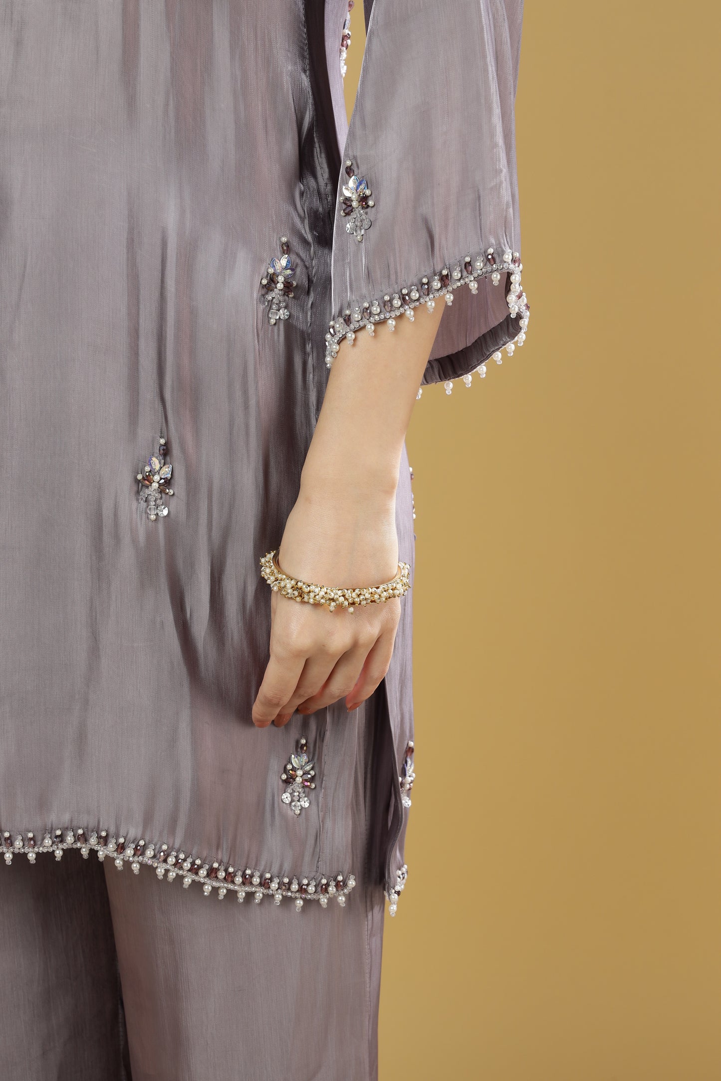 Zariya Kurta Set in Pleated Organza